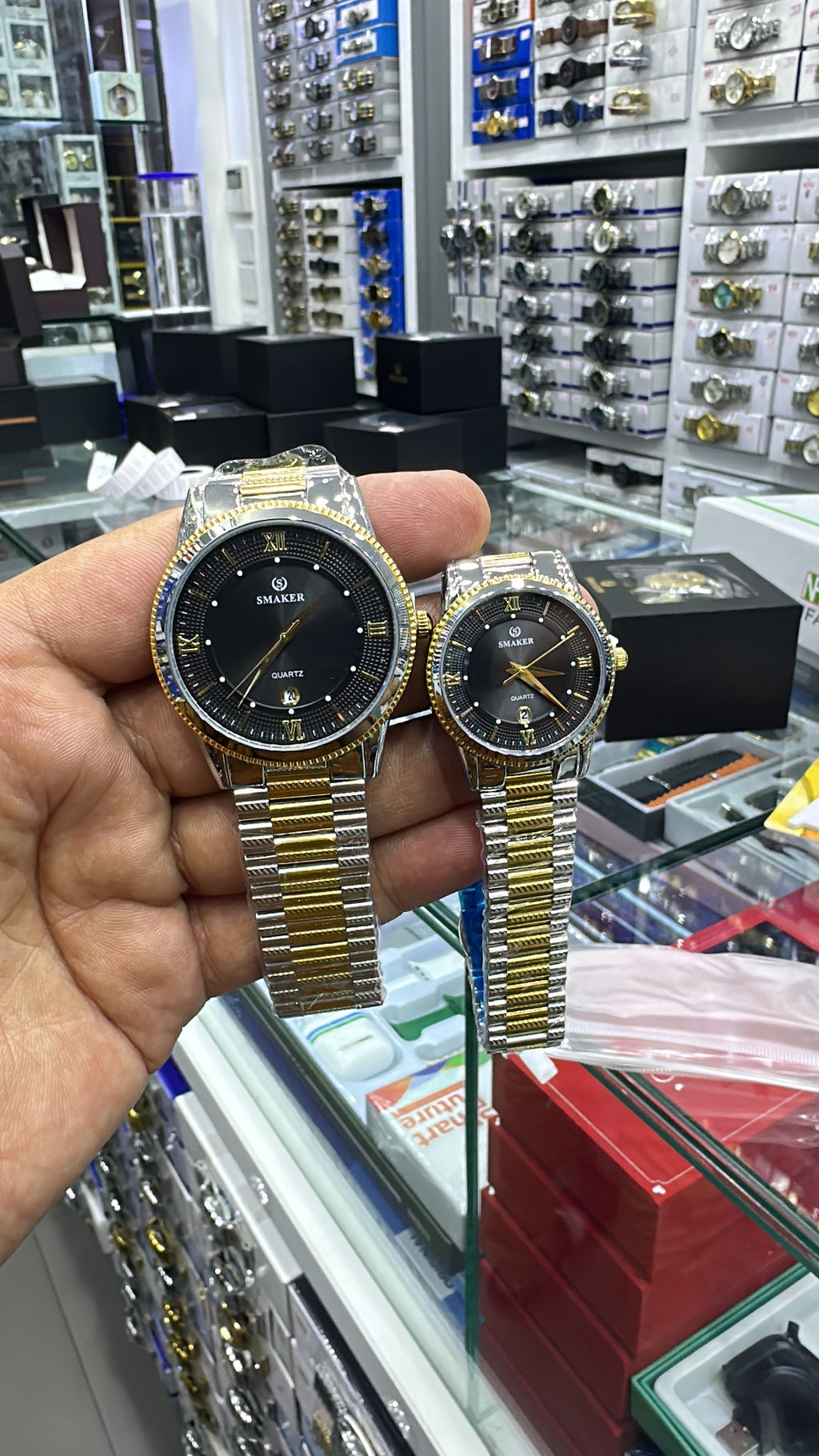 New Smaker Luxury Couple Watch. Special Gift